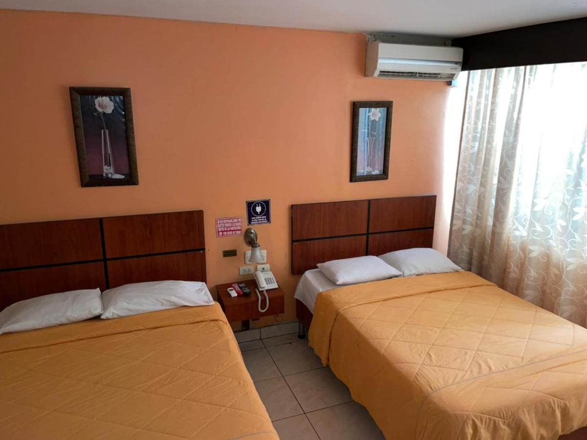 Tropical Inn Hotel جواياكيل المظهر الخارجي الصورة