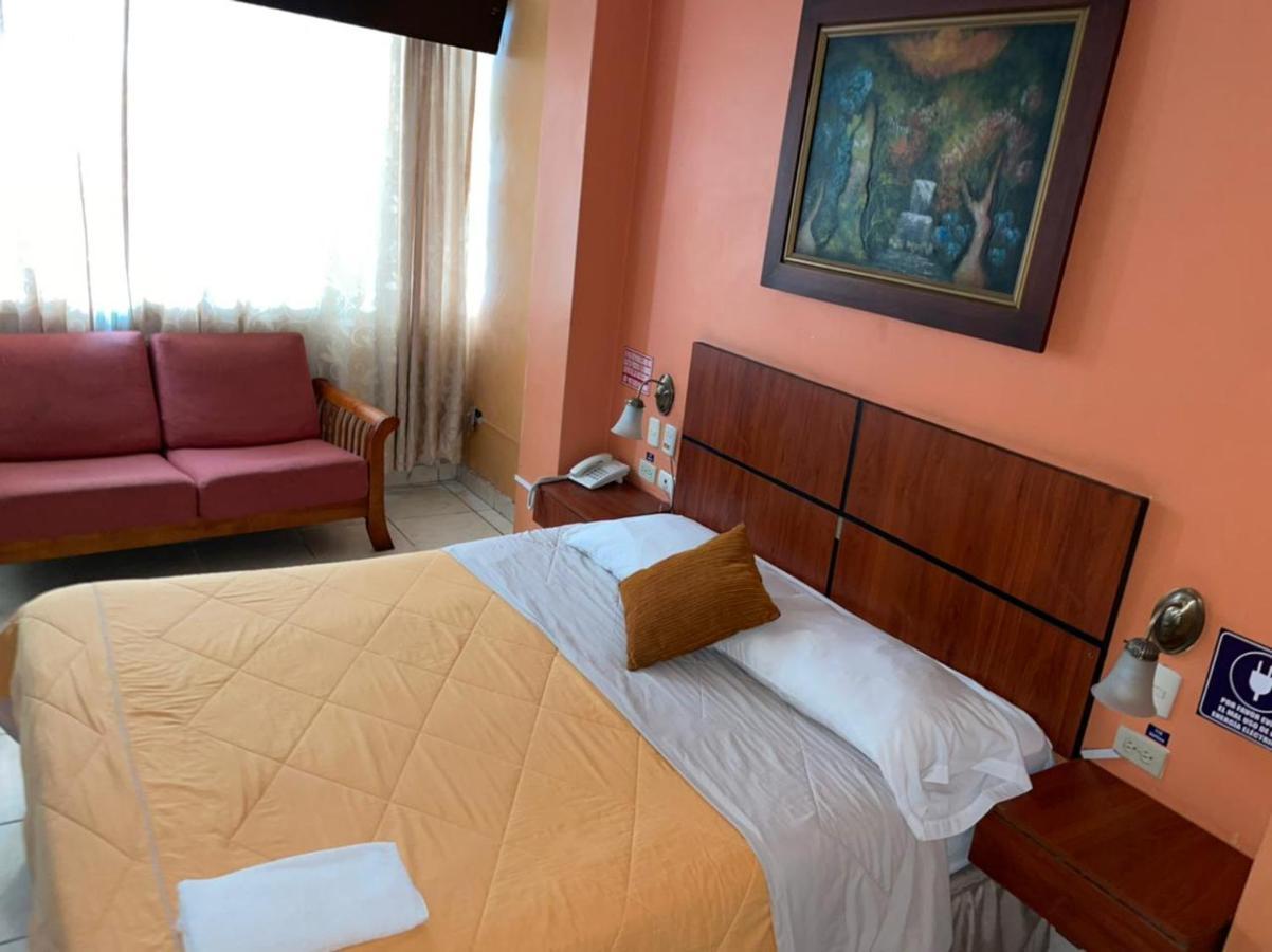 Tropical Inn Hotel جواياكيل المظهر الخارجي الصورة