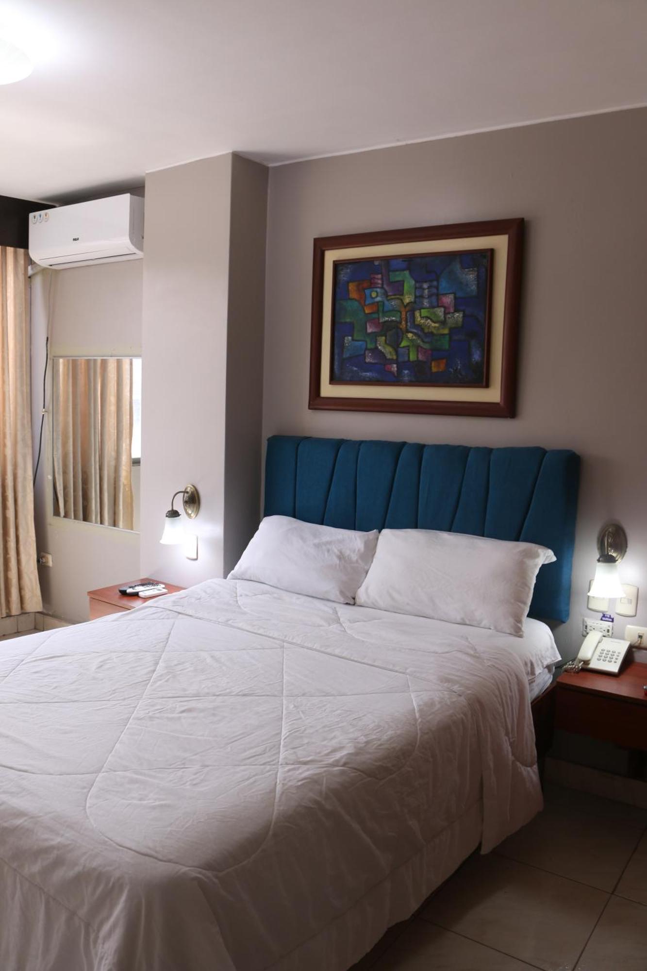 Tropical Inn Hotel جواياكيل المظهر الخارجي الصورة