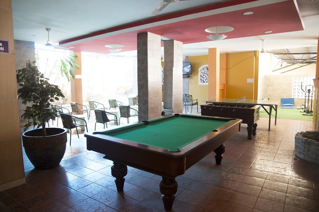 Tropical Inn Hotel جواياكيل المظهر الخارجي الصورة